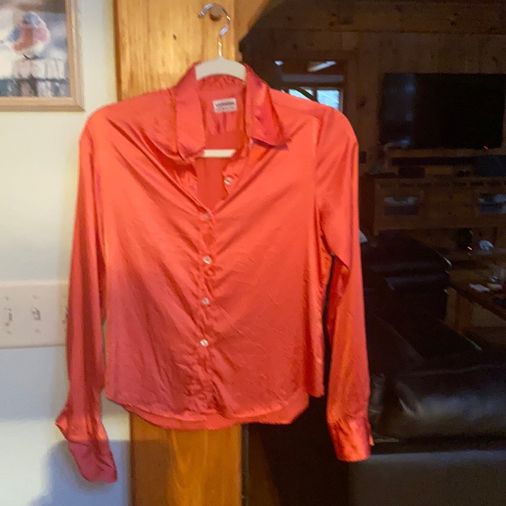 Lorenzini… Silk Charmeuse Blouse🌺